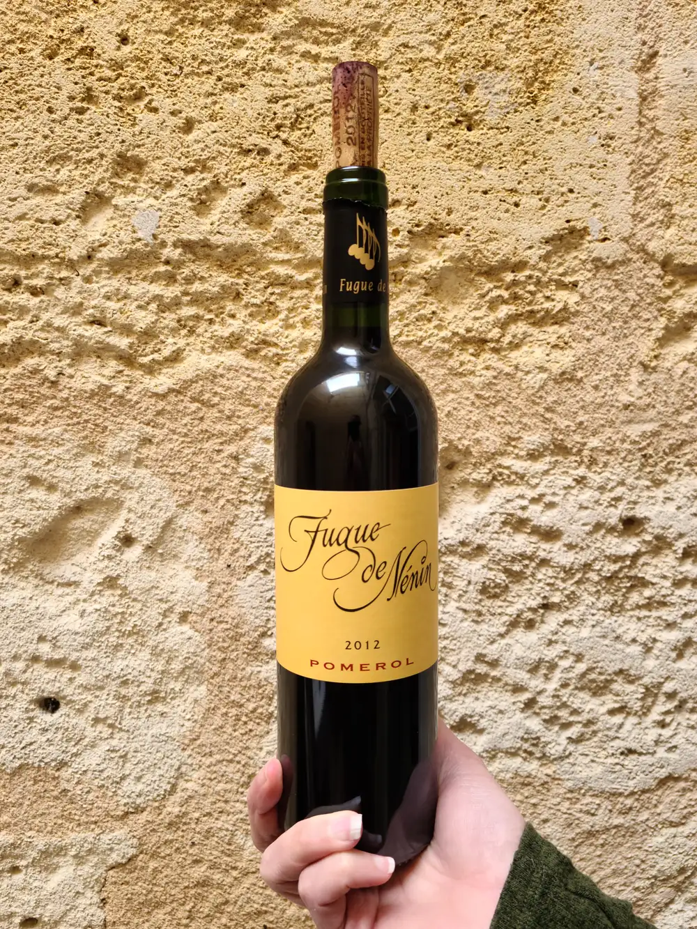 Best Wine Tours in Bordeaux: From City Cellars to Vineyard Estates