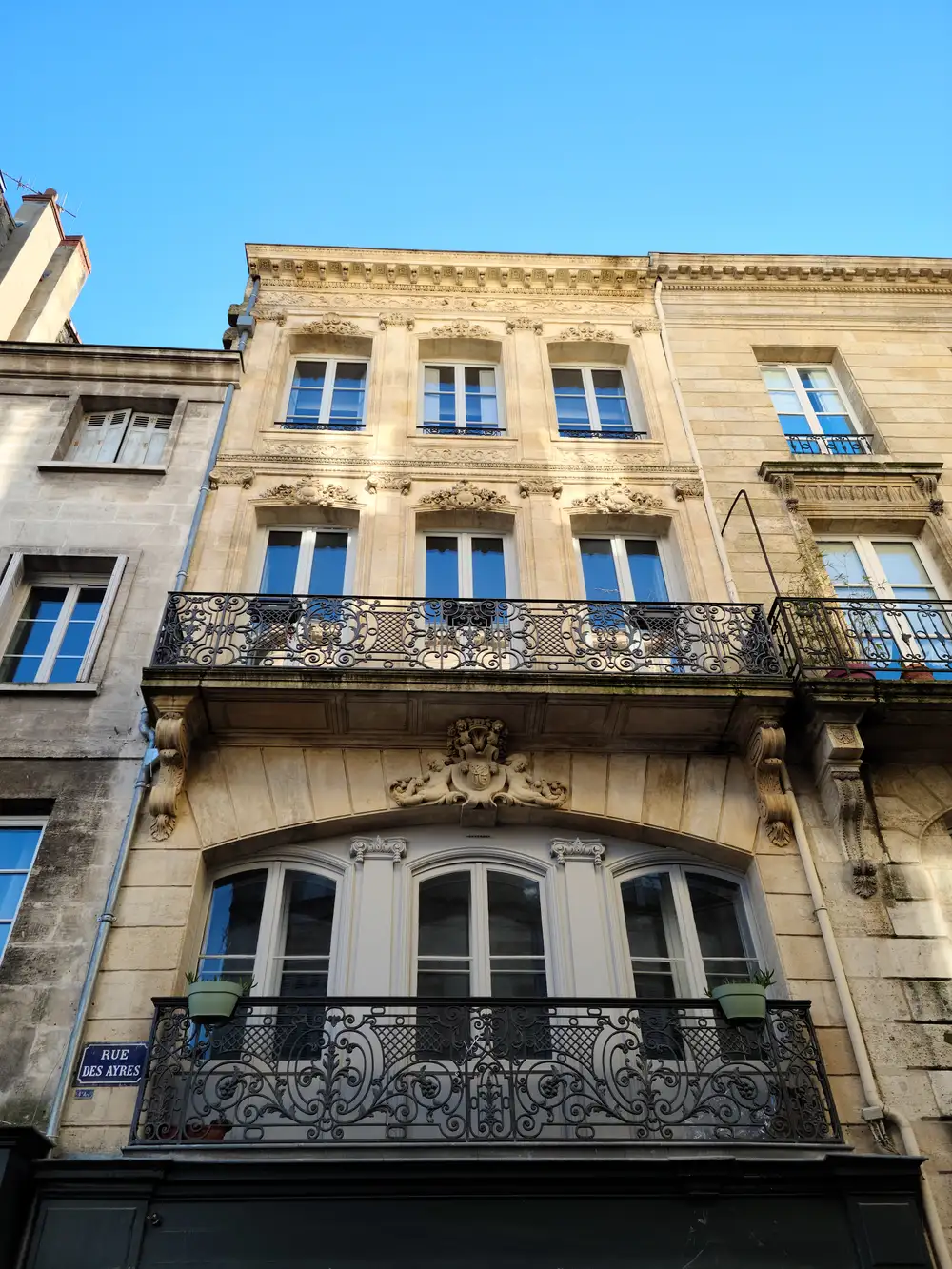 Where to Stay in Bordeaux: Best Neighborhoods for Every Traveler