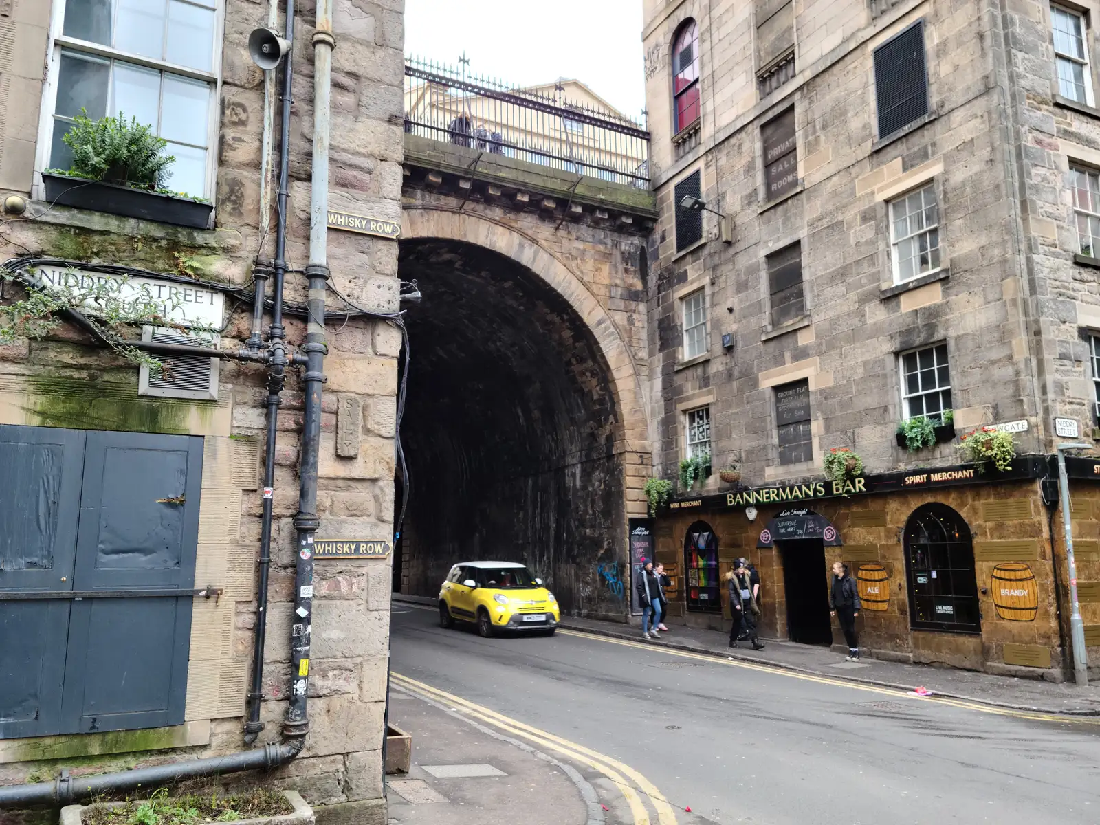 Unusual Things to Do in Edinburgh: Beyond the Tourist Trail