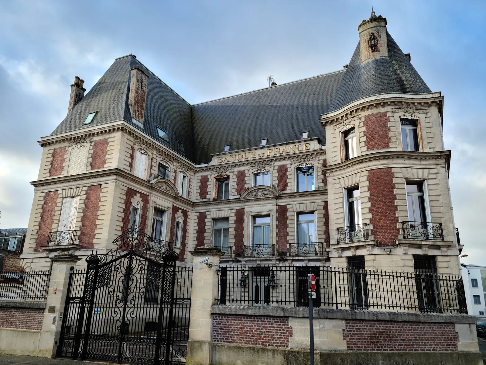 Saint-Quentin’s Art Deco Architecture: A Post-War Masterpiece